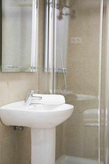 Comodo Y Agradable Estudio En Madrid Centro A3 מראה חיצוני תמונה